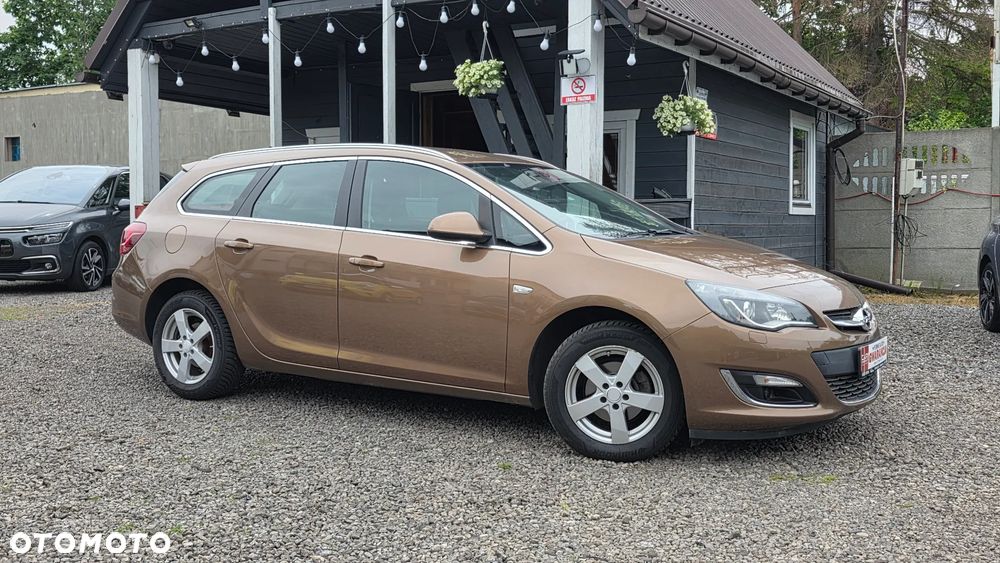 Opel Astra 1.4 T Cosmo - 2