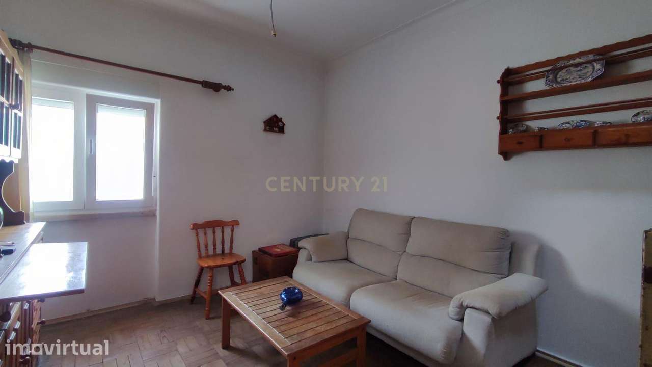 Apartamento T1+1 na Cruz de Pau - Oportunidade Única! - Grande imagem: 3/15
