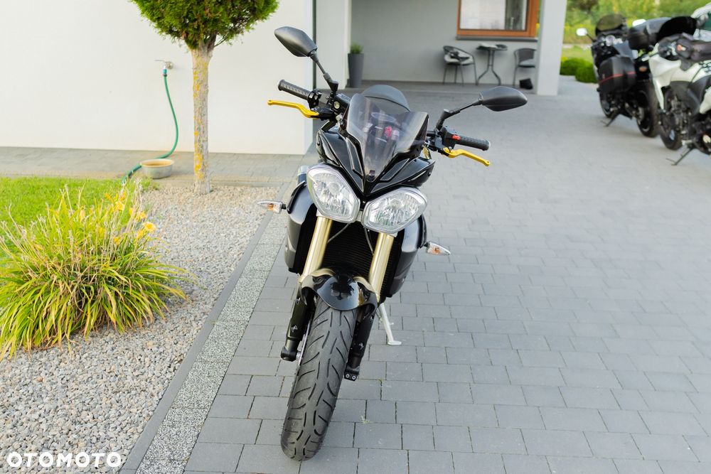 Triumph Street Triple - 6