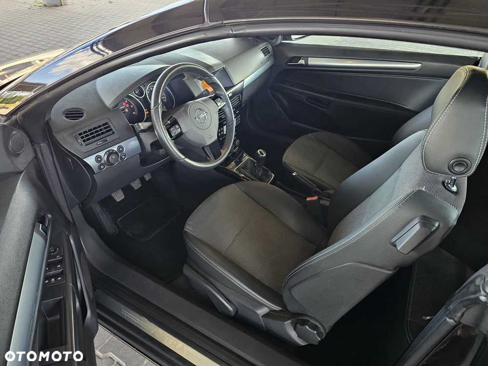 Opel Astra 1.9 CDTI Cosmo - 20
