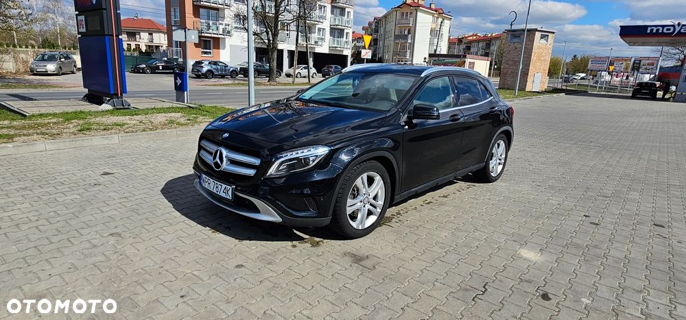 Mercedes-Benz GLA 250 4-Matic - 8