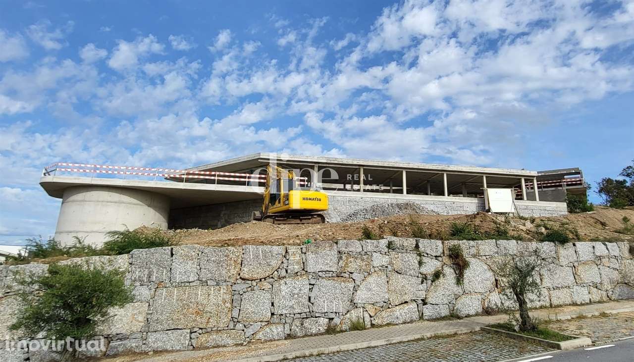 Deslumbrante moradia em construção com piscina e vistas desafogadas em - Grande imagem: 5/29