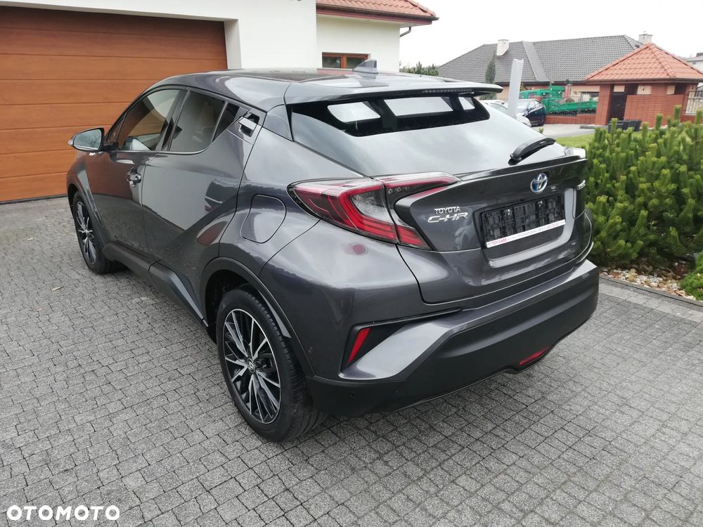 Toyota C-HR - 9