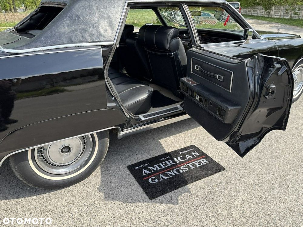 Lincoln Continental - 26