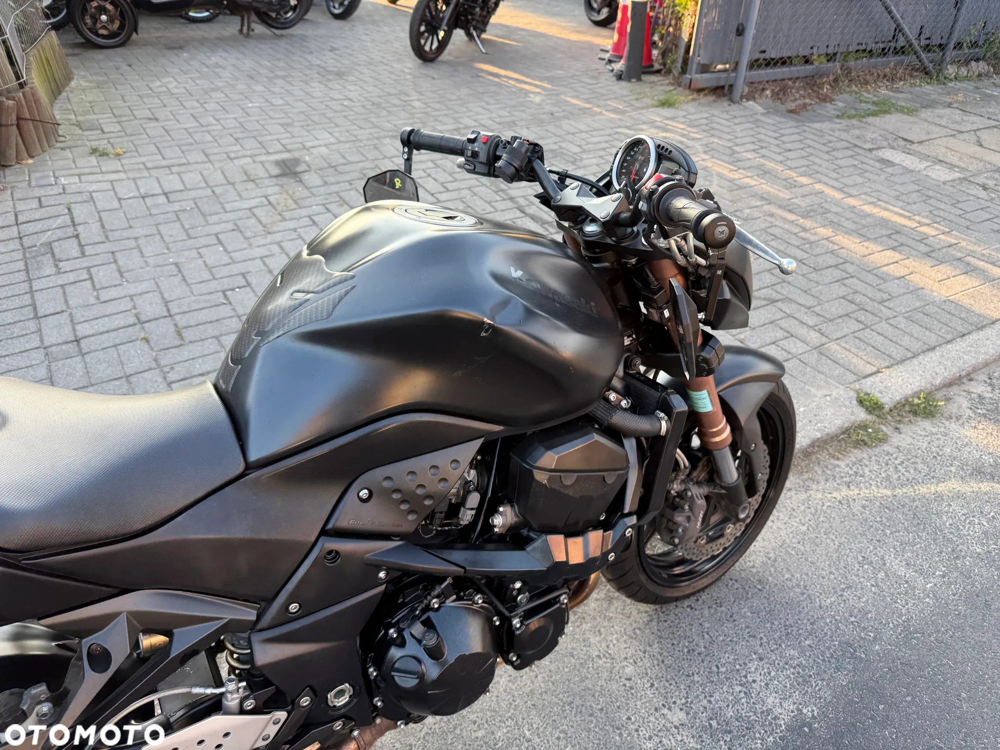 Kawasaki Z - 24