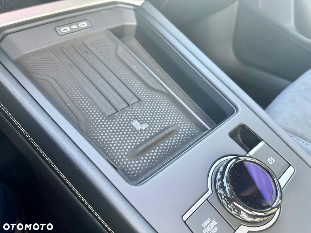 Volkswagen T-Roc 1.5 eTSI Style DSG - 9