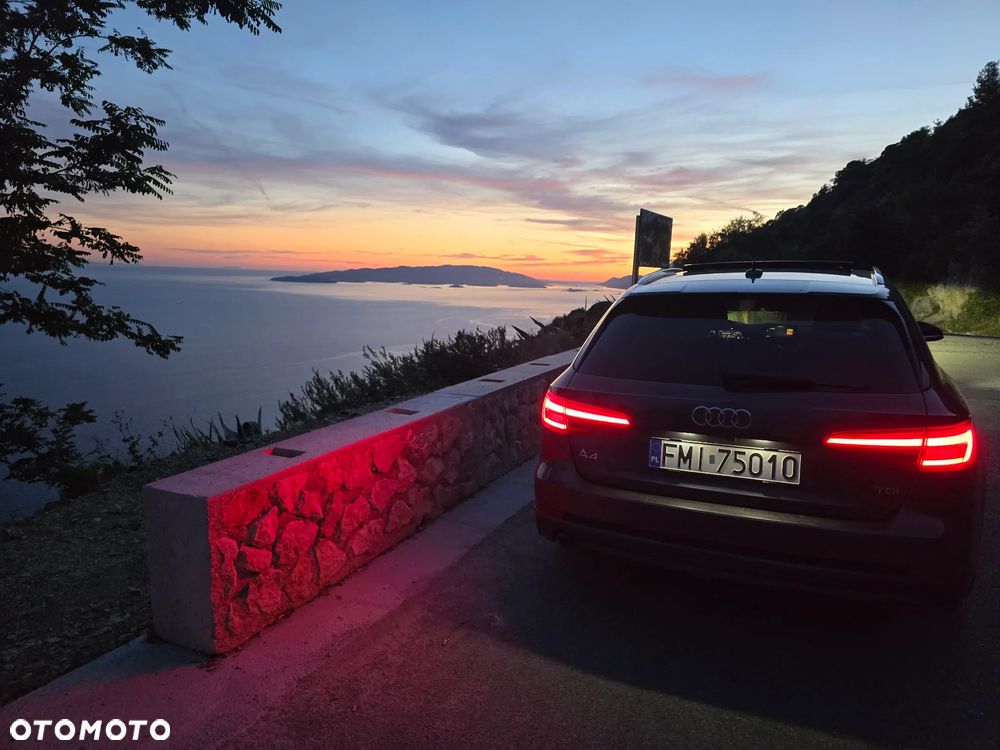 Audi A4 Avant - 30
