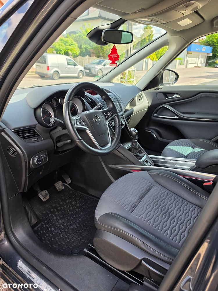 Opel Zafira 1.6 T SIDI Cosmo S&S - 37