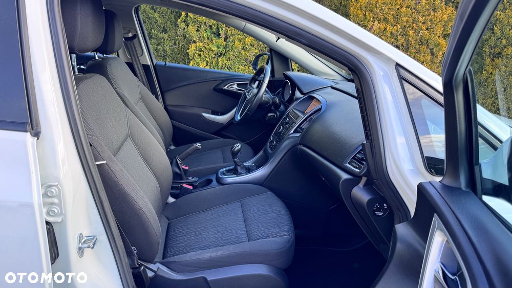 Opel Astra - 25
