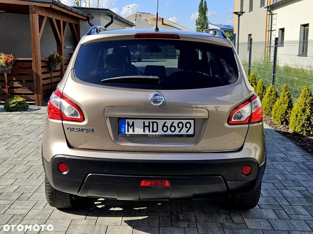 Nissan Qashqai 2.0 CVT 360 - 8