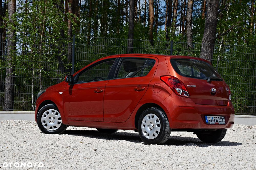 Hyundai i20 1.2 Trend - 19