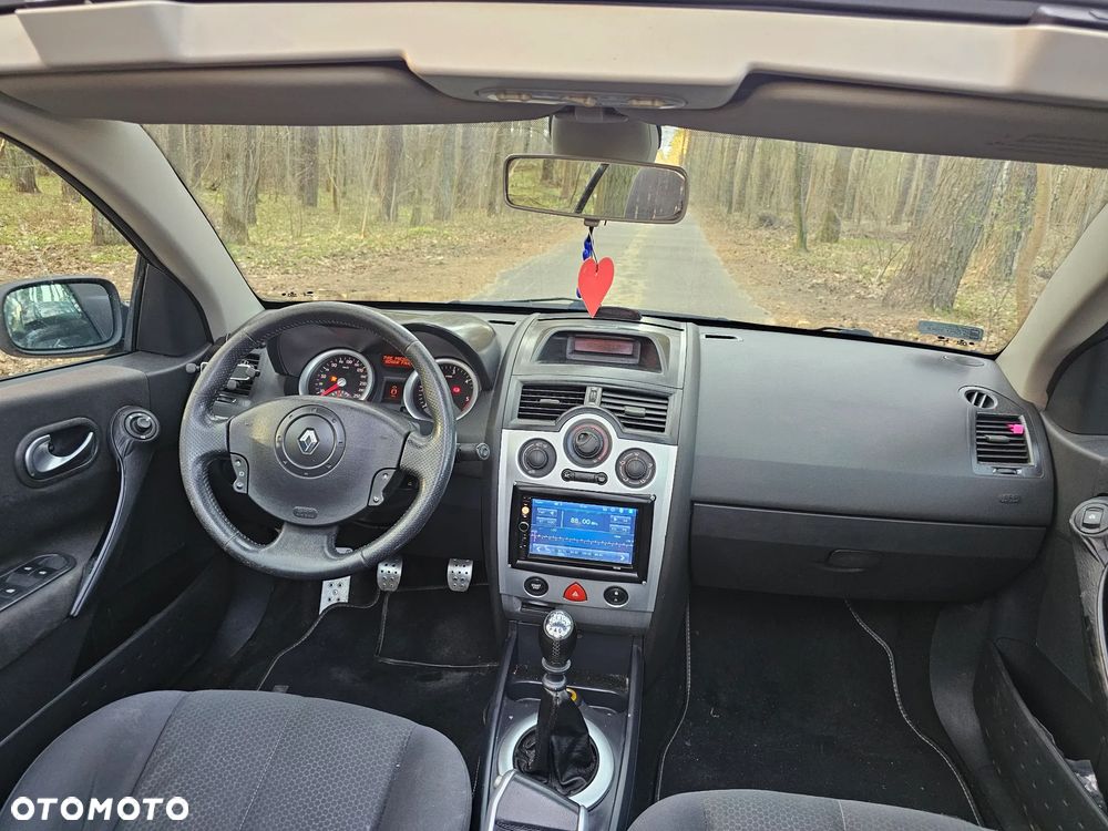 Renault Megane 1.9 dCi Exception - 7