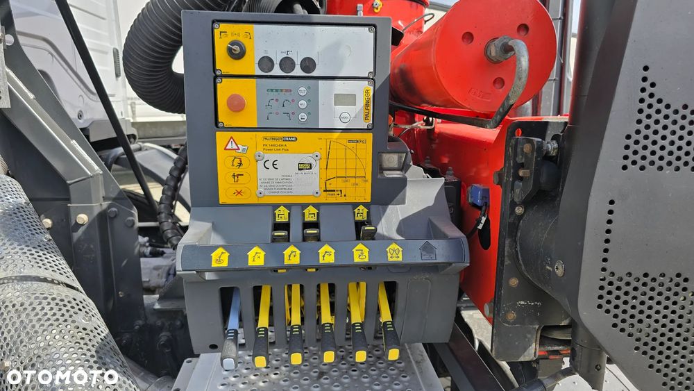 Mercedes-Benz AXOR 1828 Hakowiec + HDS E5 - 15