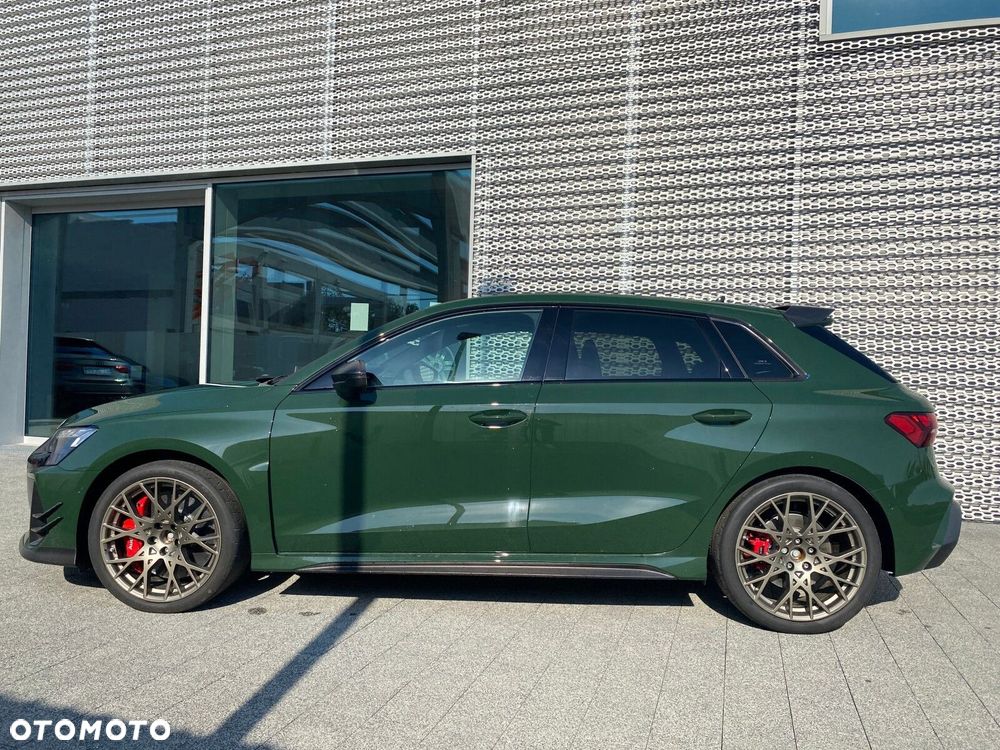 Audi RS3 Sportback - 4