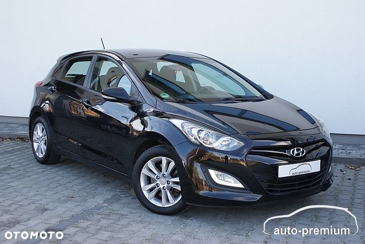 Hyundai i30 1.6 CRDi Fifa World Cup Edition - 27