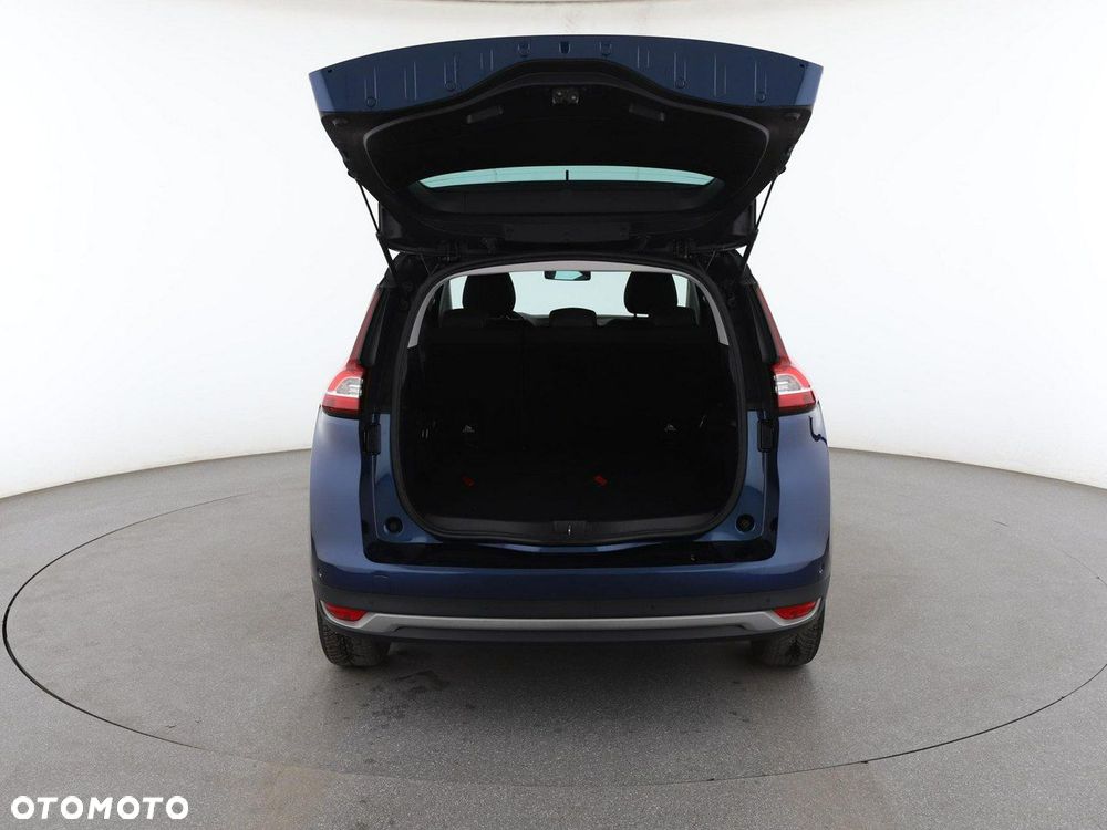 Renault Grand Scenic - 20