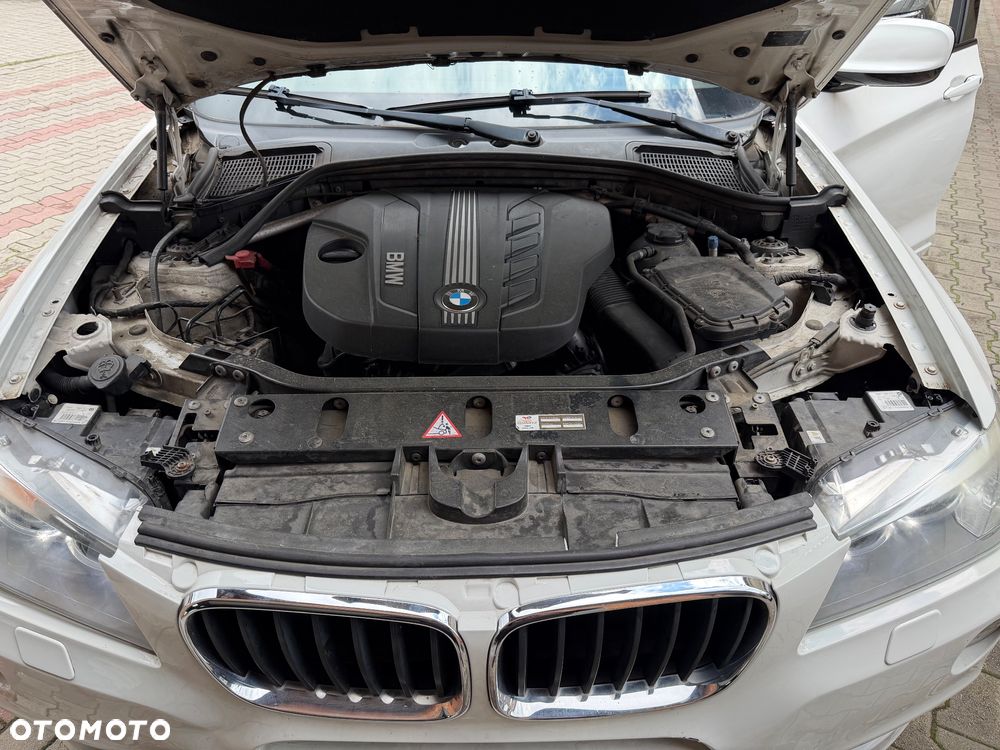 BMW X3 xDrive20d - 23