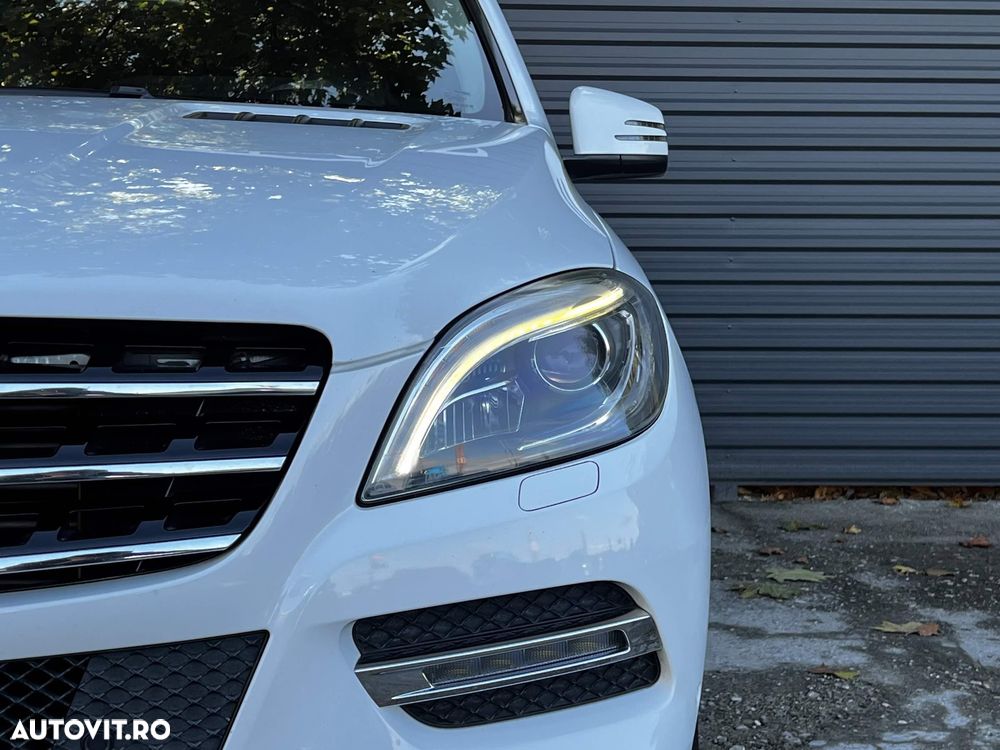 Mercedes-Benz ML 250 BlueTEC 4MATIC 7G-TRONIC - 25