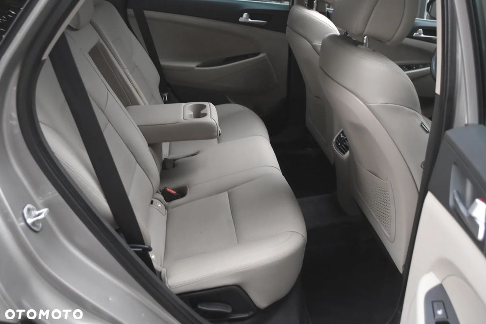 Hyundai Tucson 2.0 CRDi 4WD Trend - 15