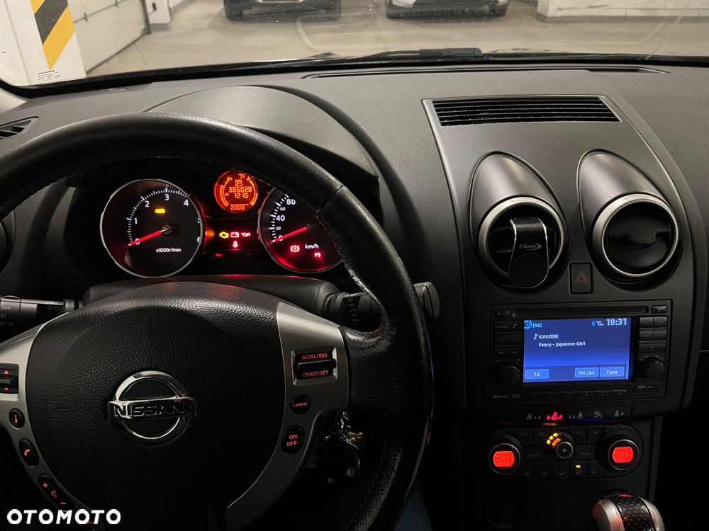 Nissan Qashqai+2 2.0 dCi 4x4 Tekna - 11