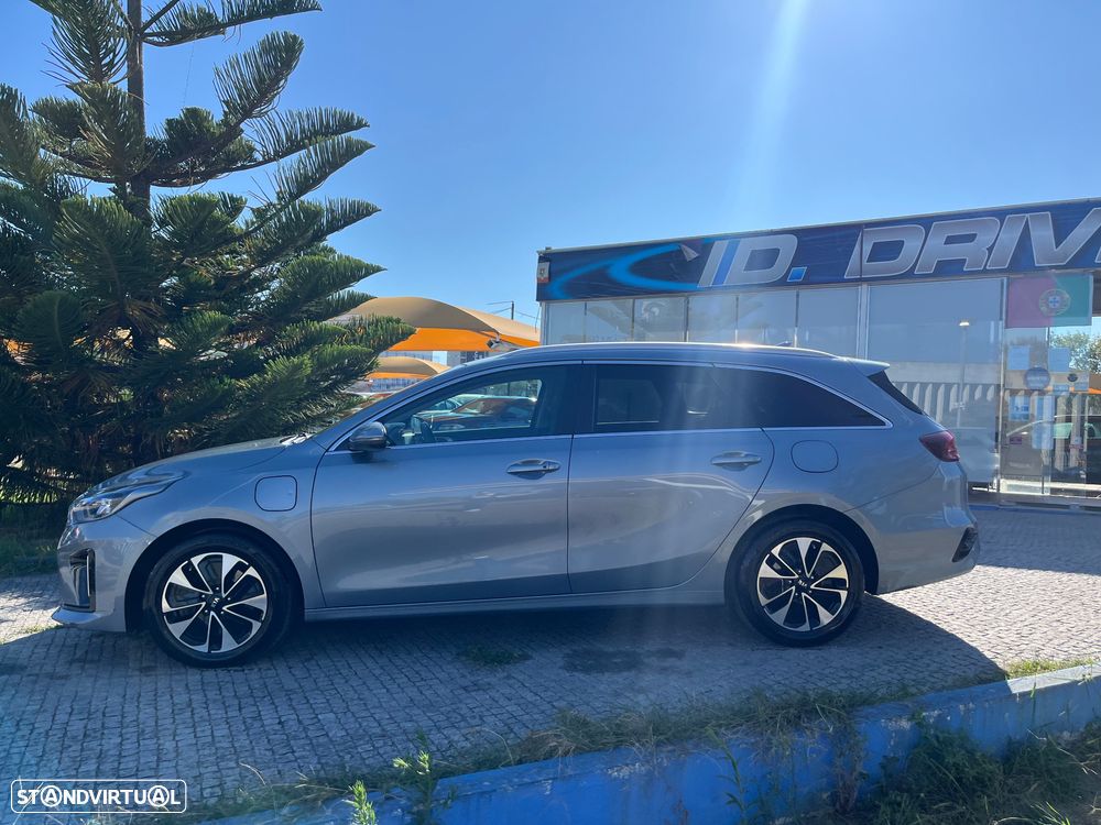 Kia Ceed SW 1.6 GDi PHEV Tech 6DCT - 12