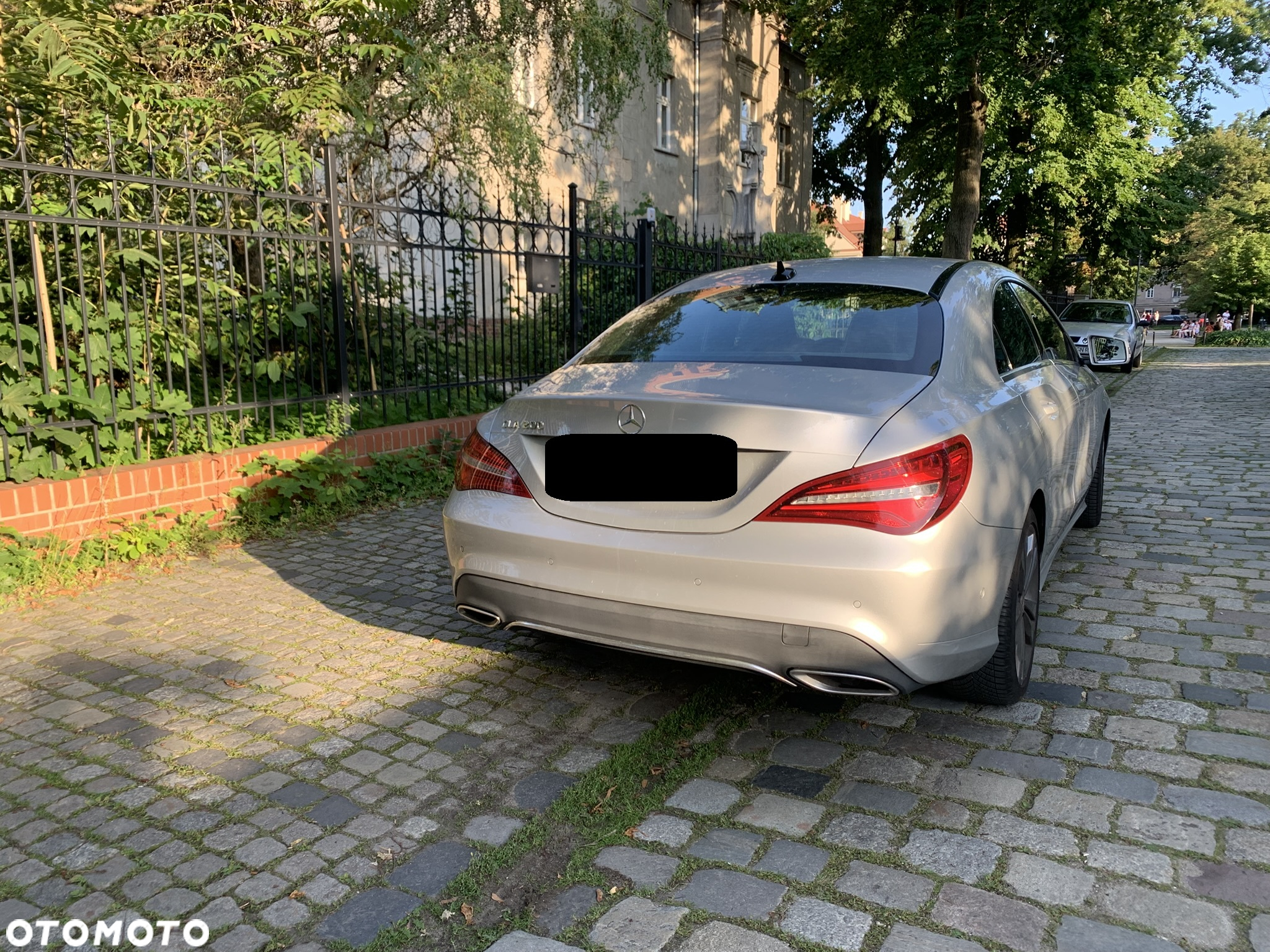 Mercedes-Benz CLA 200 7G-DCT - 7