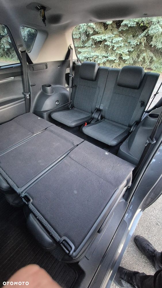 Toyota Verso 1.8 Prestige 7os - 10