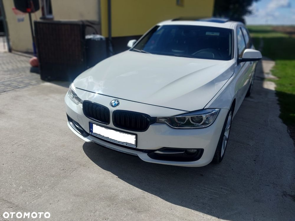 BMW Seria 3 328i Sport Line - 1