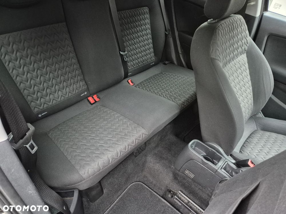 Opel Corsa 1.4 16V Active - 13