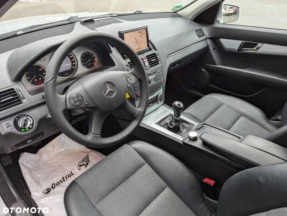 Mercedes-Benz Klasa C 200 Kompressor Avantgarde - 9