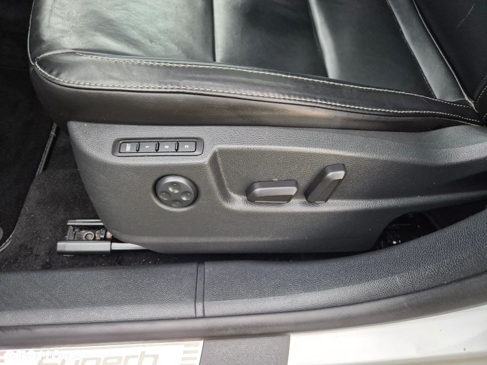 Skoda Superb 1.6 TDI Active Greenline - 21