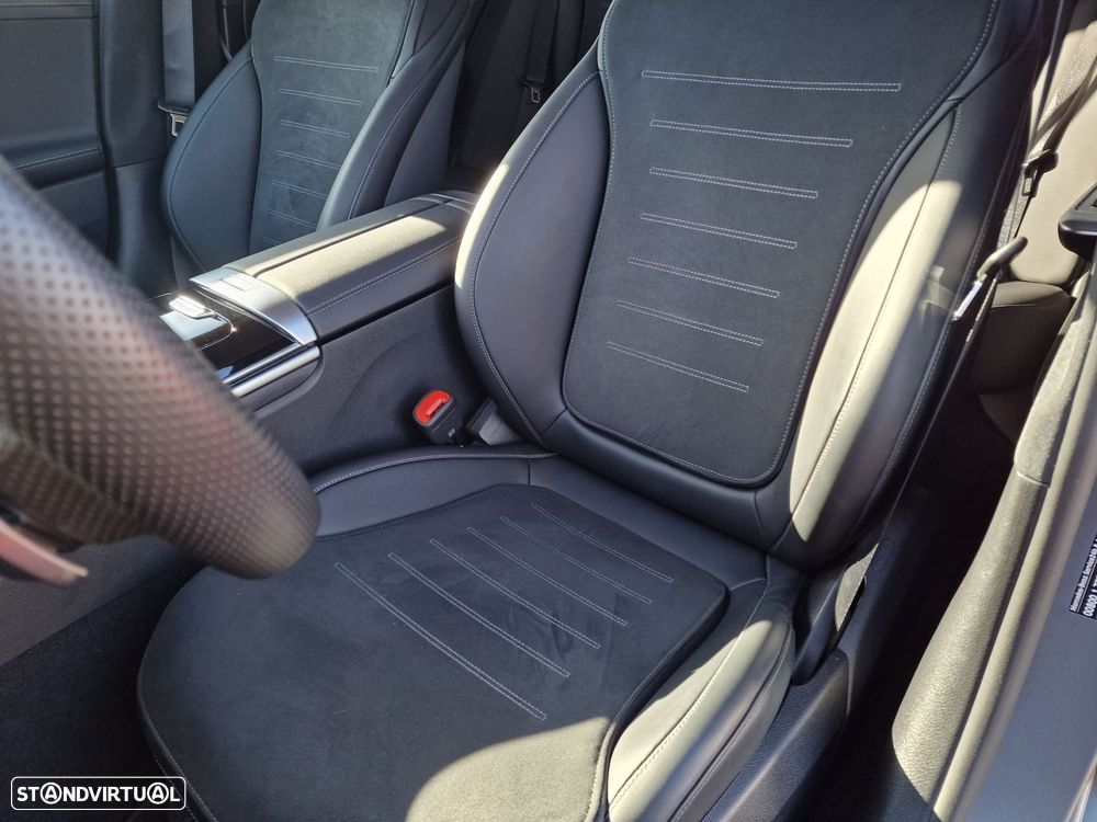 Mercedes-Benz C 300 d AMG Line - 12