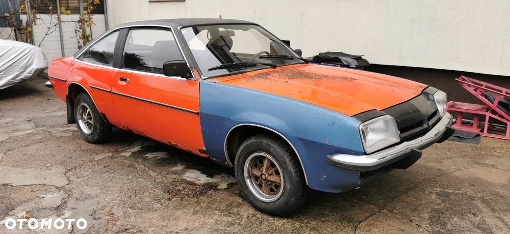 Opel Manta - 1