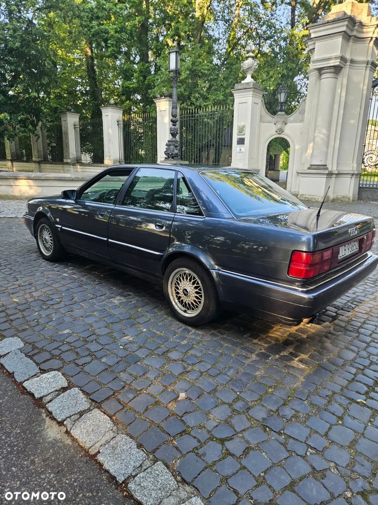 Audi V8 - 11