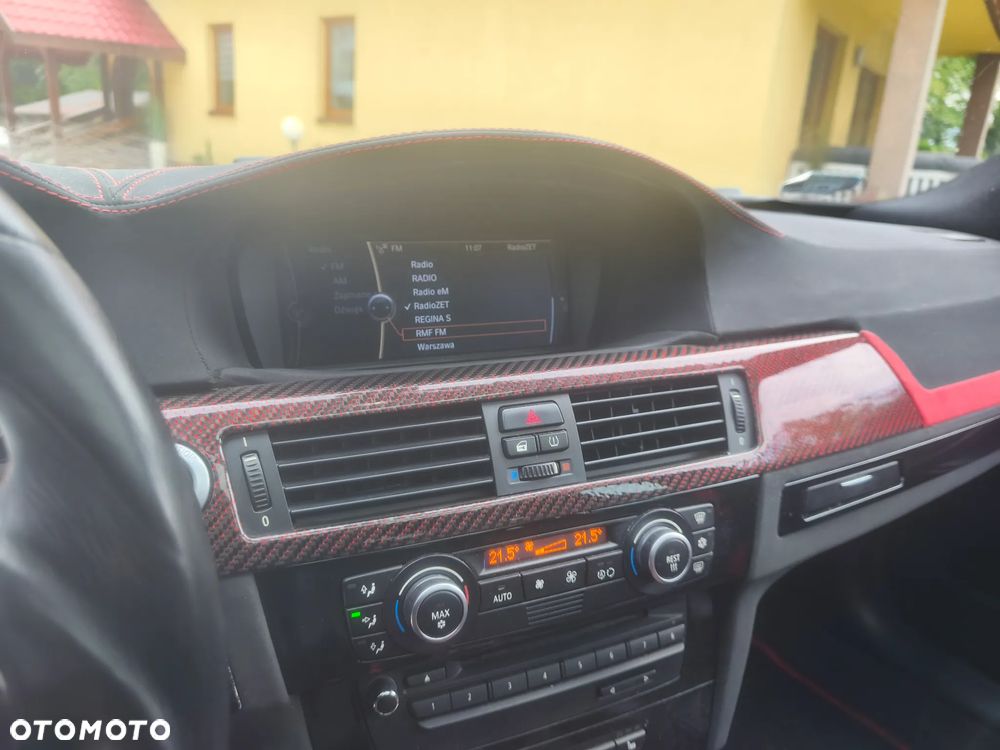 BMW Seria 3 325xi Touring - 20