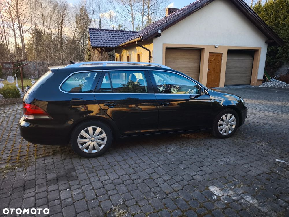 Volkswagen Golf 1.6 TDI DPF Comfortline - 6