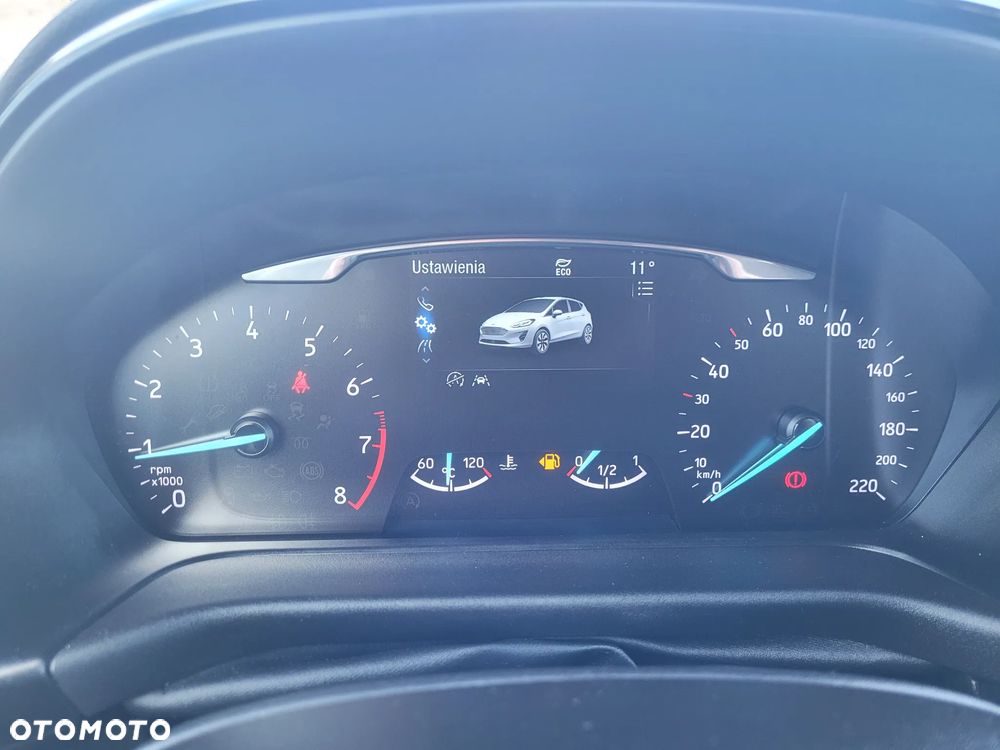 Ford Fiesta 1.1 S&S TITANIUM - 29