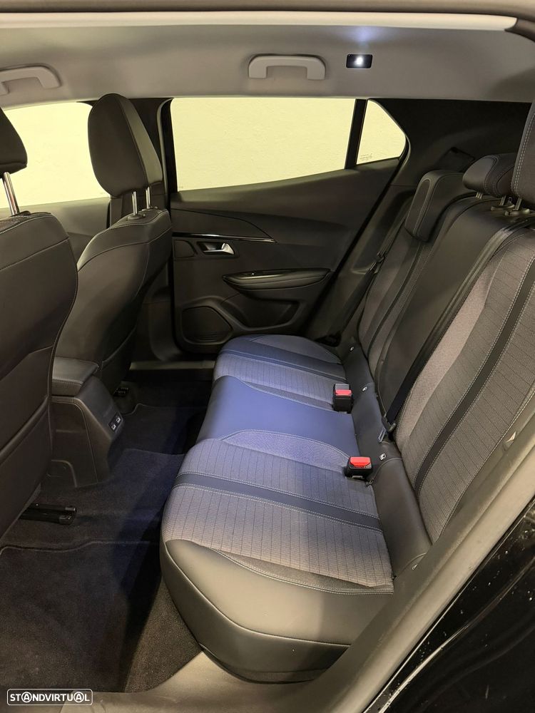 Peugeot 2008 PureTech 130 Stop&Start Allure - 13