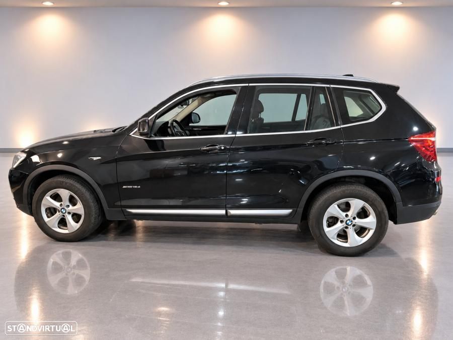 BMW X3 18 d sDrive xLine — photo 3