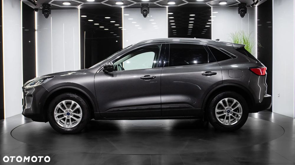 Ford Kuga 1.5 EcoBoost FWD Titanium - 4