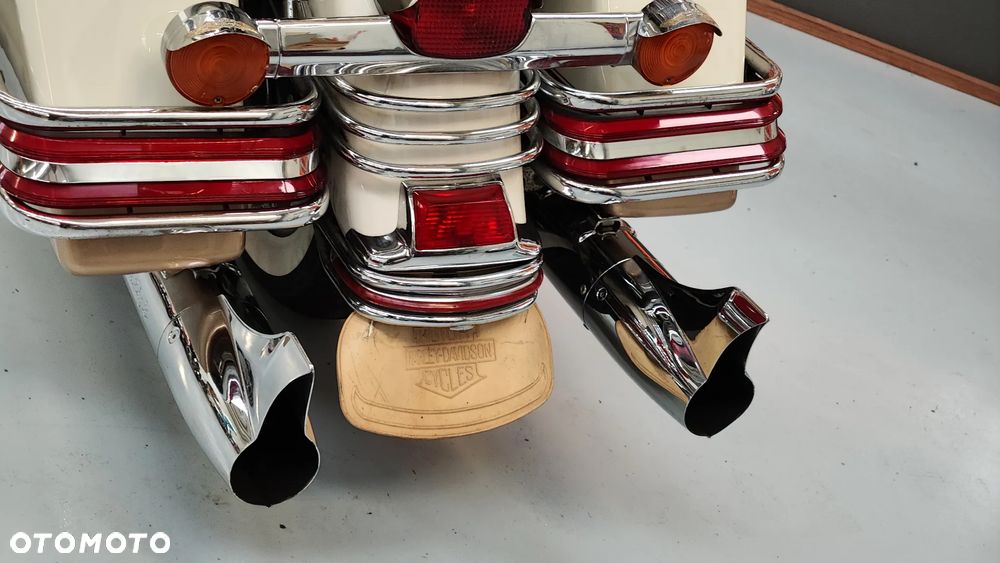 Harley-Davidson FLH Electra Glide - 27