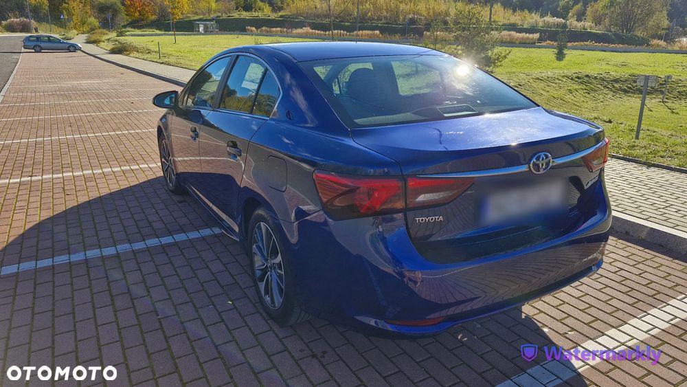 Toyota Avensis 2.0 D-4D Prestige - 4