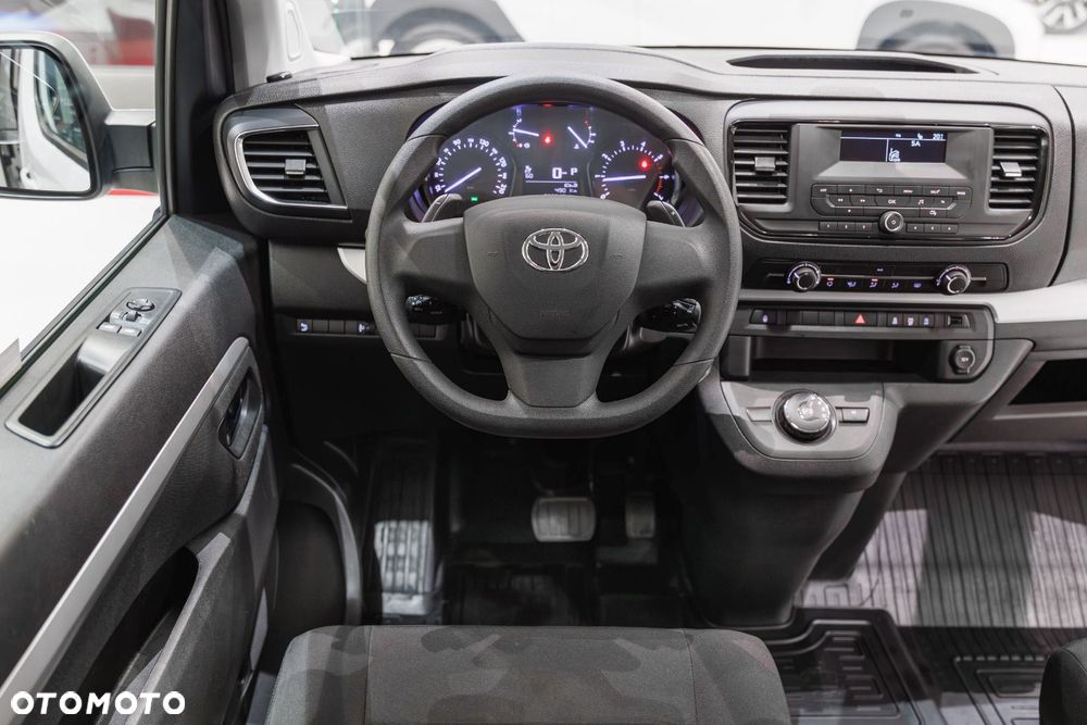 Toyota Proace Verso - 23