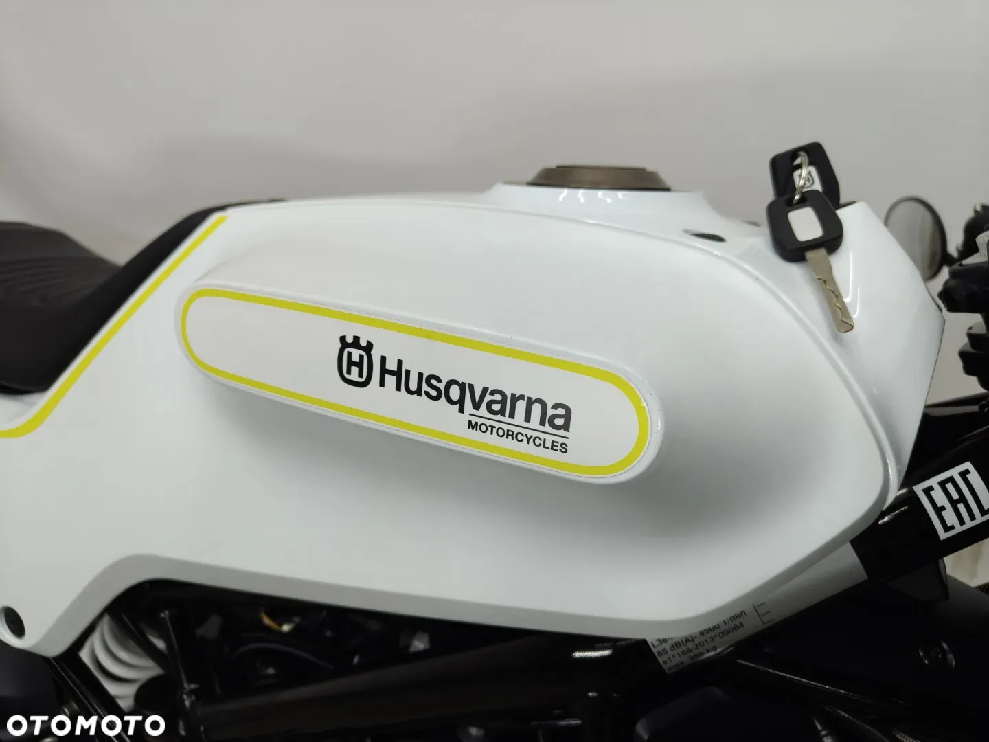 Husqvarna Vitpilen - 6