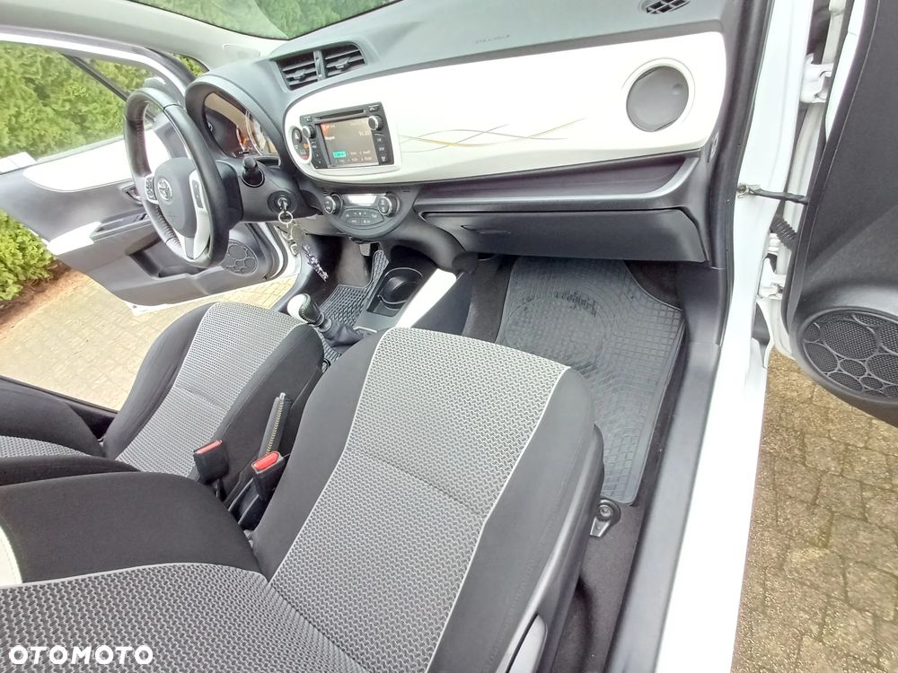 Toyota Yaris 1.33 Trend - 13