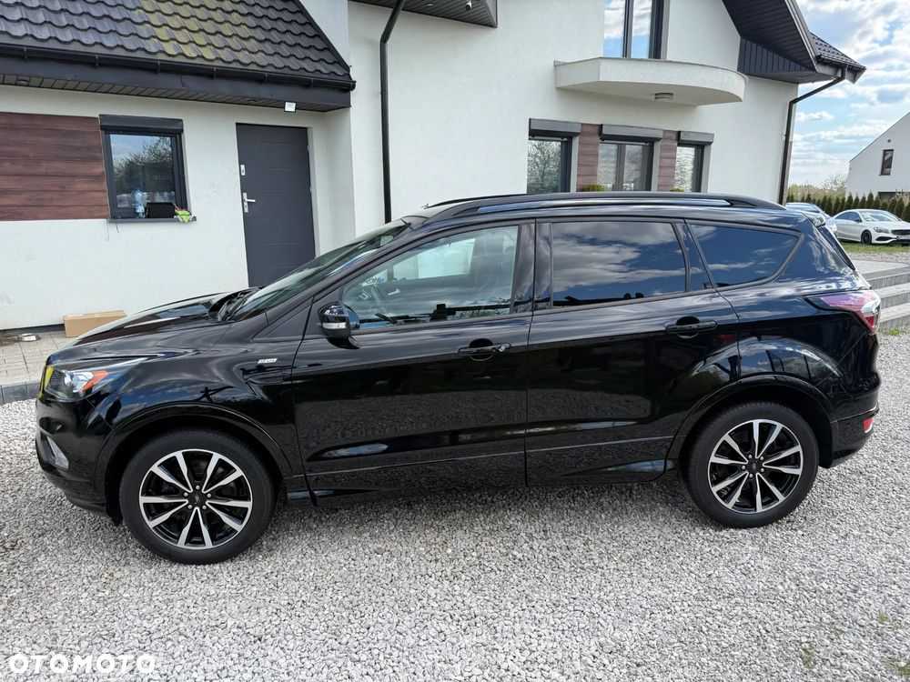 Ford Kuga 1.5 TDCi 2x4 ST-Line - 10