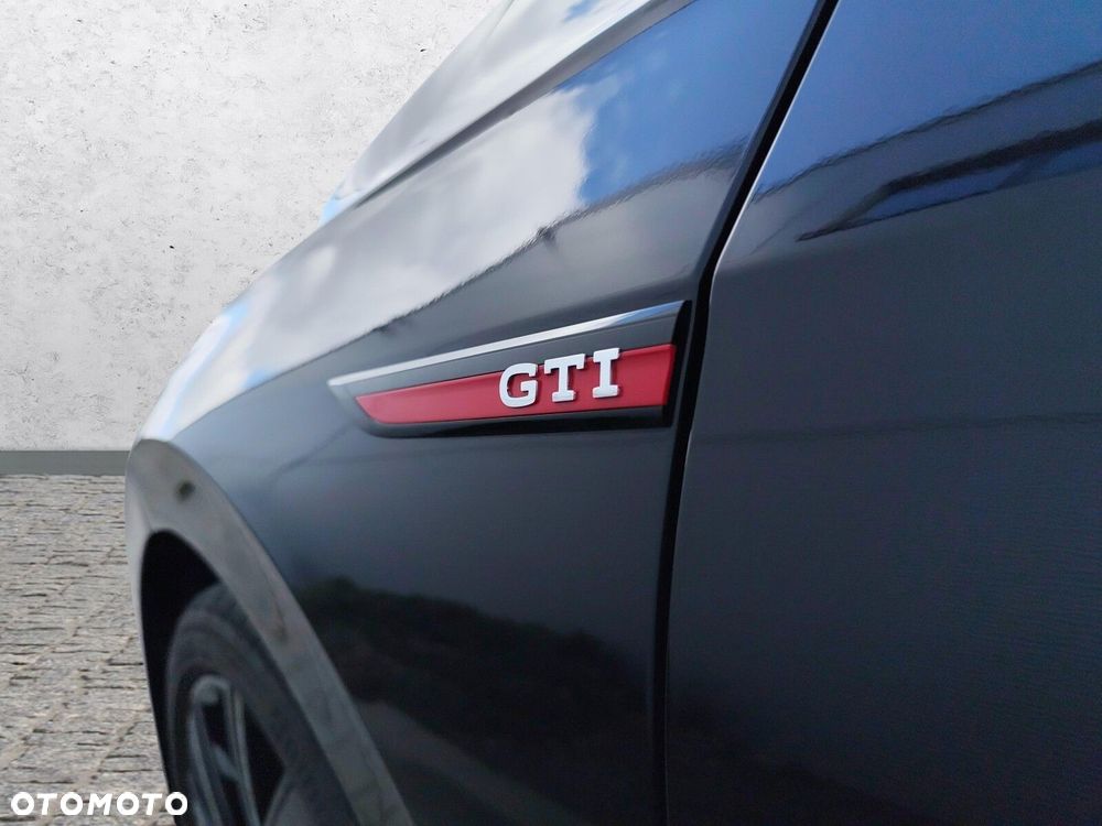 Volkswagen Golf 2.0 TSI GTI DSG - 33