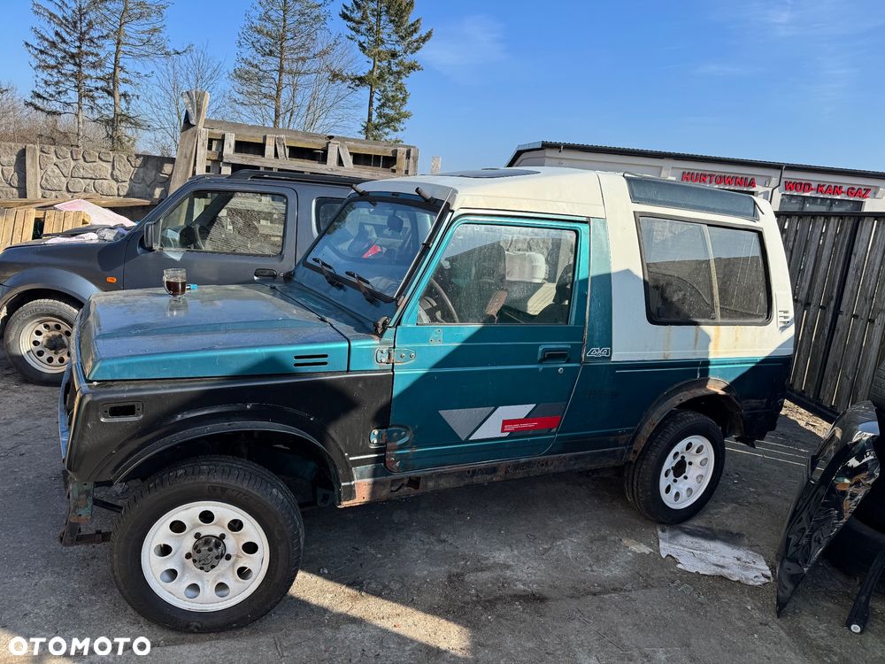 Suzuki Samurai - 1