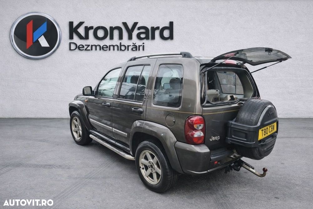 Dezmembrari dezmembrez  Jeep Cherokee III 2.8 Jeep Cherokee III 2.5 D - 4