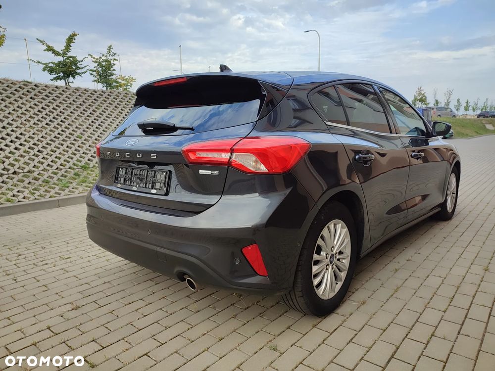 Ford Focus Turnier 1.0 EcoBoost Hybrid TITANIUM DESIGN - 9